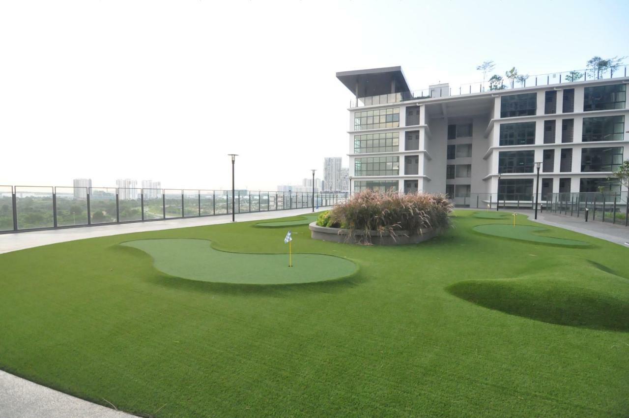 Kenwingston Square Garden By Idealhub Cyberjaya Exterior photo